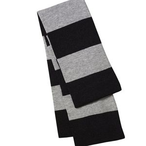 Black & grey striped scarf